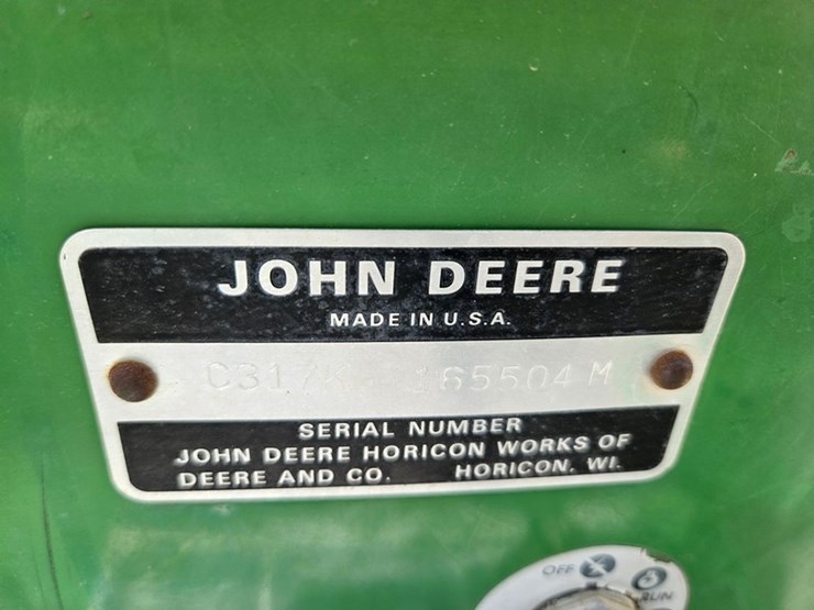 john-deere-317-image-16