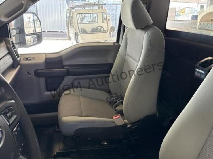 2019-ford-f350-image-22