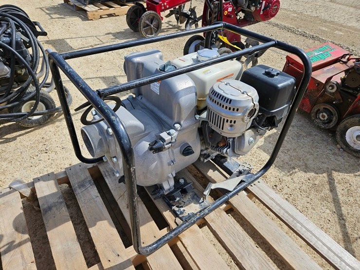 2022-honda-wt40x-image-5
