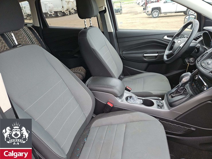 2016-ford-escape-image-17