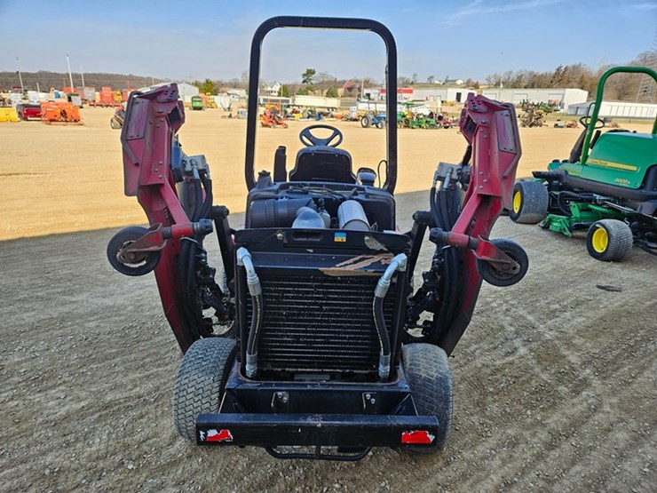 #5030-•-toro-ground-master-4000d-4x4-wide-area-mower-image-25