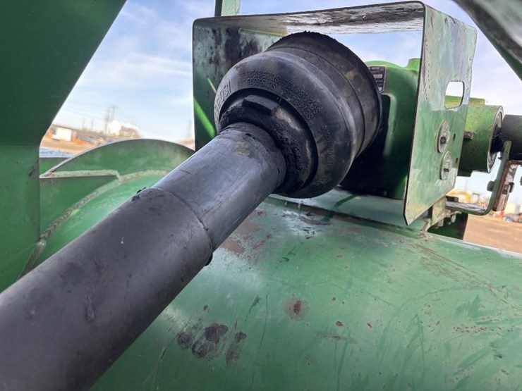 2006-john-deere-5225-image-19