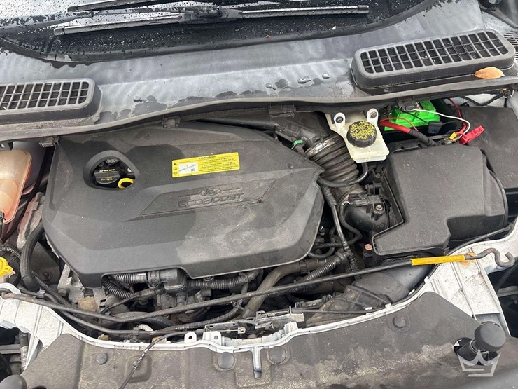 2013-ford-escape-image-8