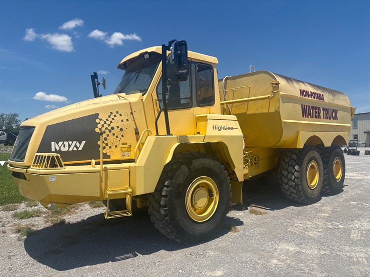 2004-moxy-mt26-image-1