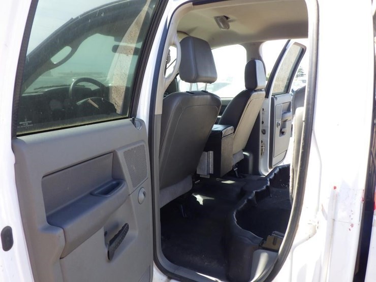 2009-dodge-ram-2500-image-7