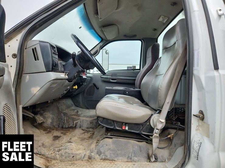 2007-ford-f750-image-7