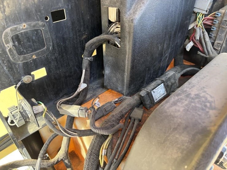 2019-jlg-450aj-image-48