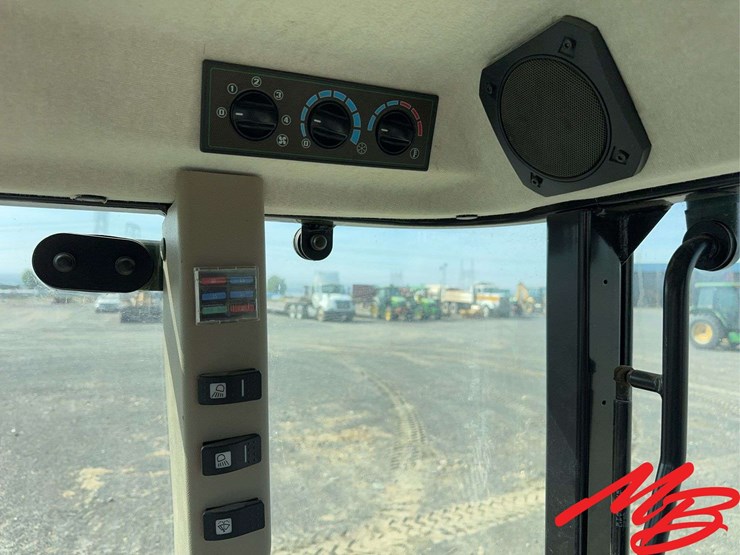 2023-john-deere-5075gn-image-30