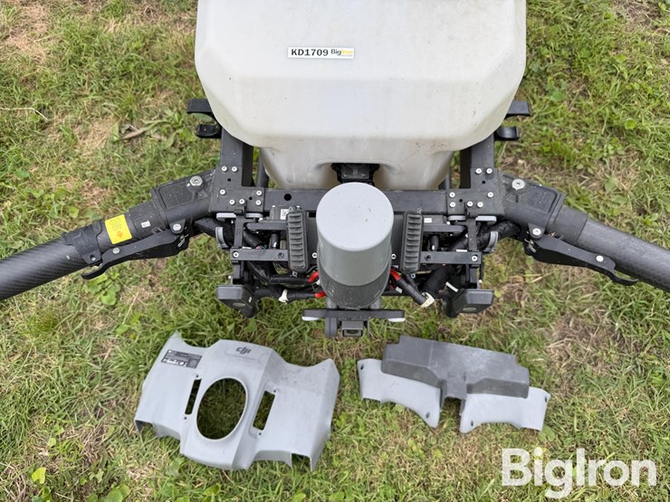 2024-dji-agras-t40-drone-image-17