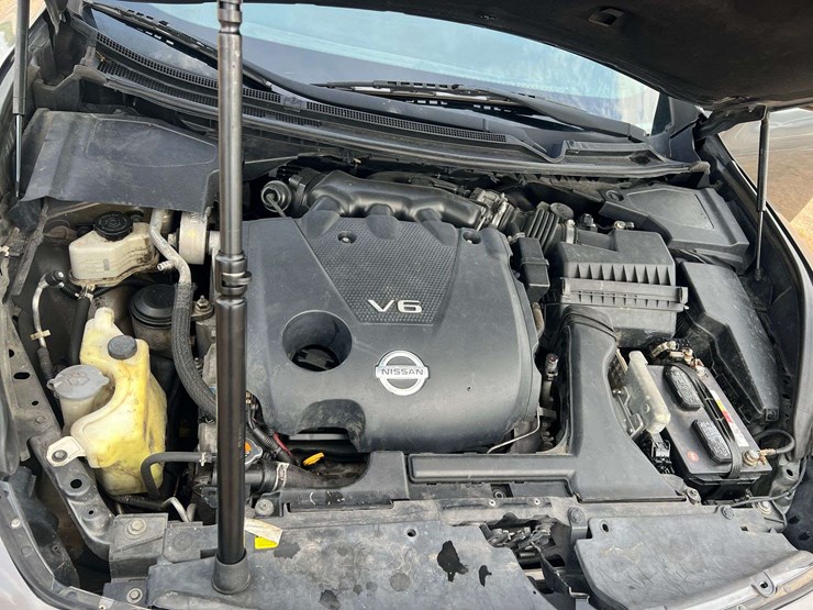 2014-nissan-maxima-4-door-sedan-(167,842-miles)-image-7