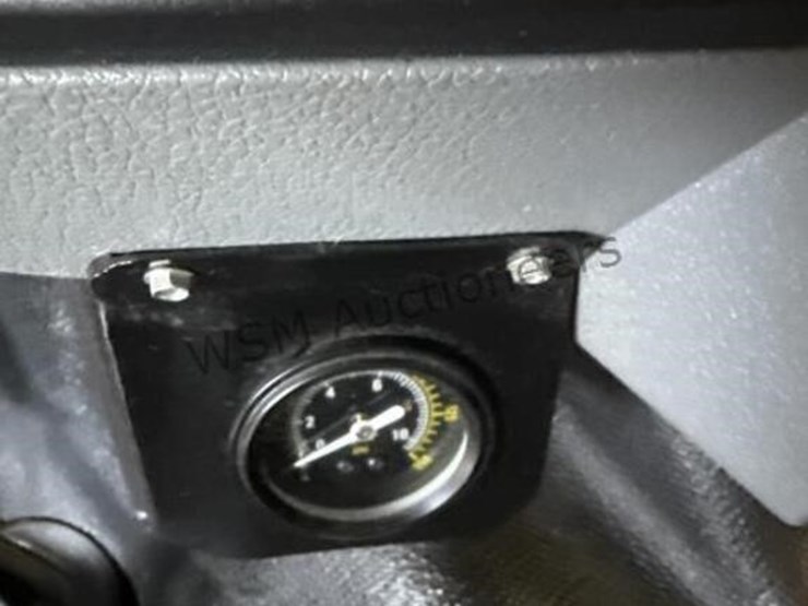 2016-ford-f350-image-25