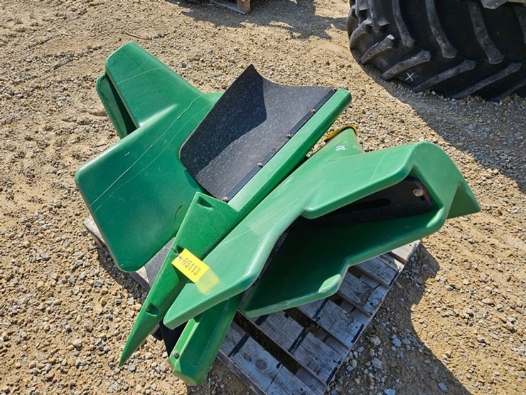 #5113-•-john-deere-93-poly-cob-savers-image-1