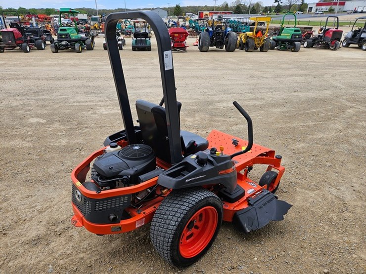 kubota-z122e-image-5
