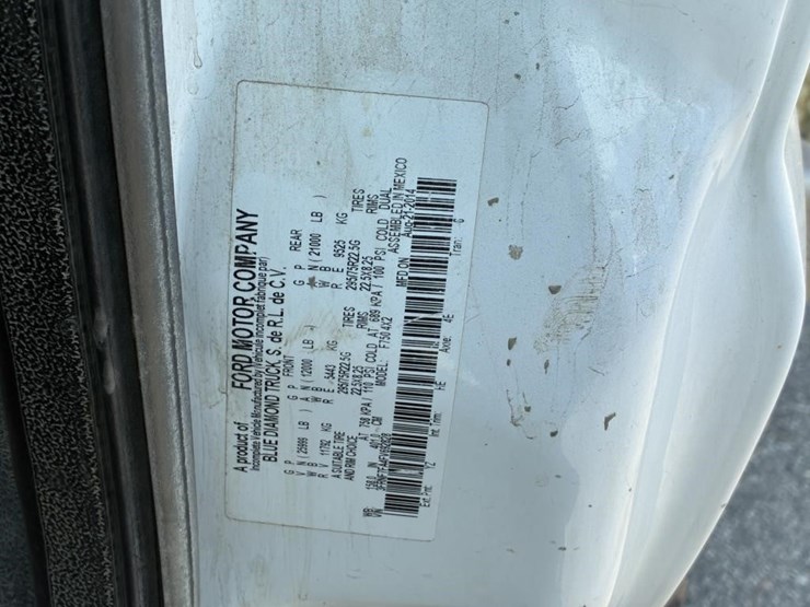 2015-ford-f750-image-23