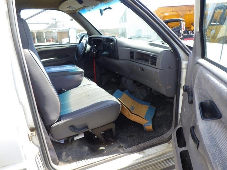 1996-dodge-ram-3500-image-6