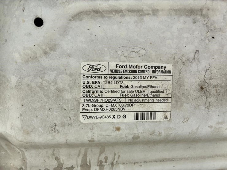 2013-ford-f150-xl-image-8