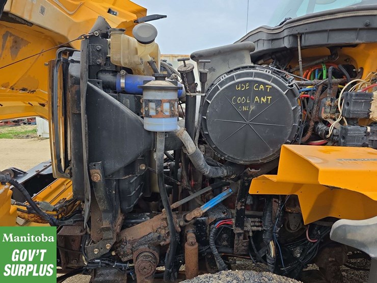 2008-international-workstar-7600-image-34