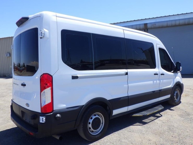 2020-ford-transit-image-3