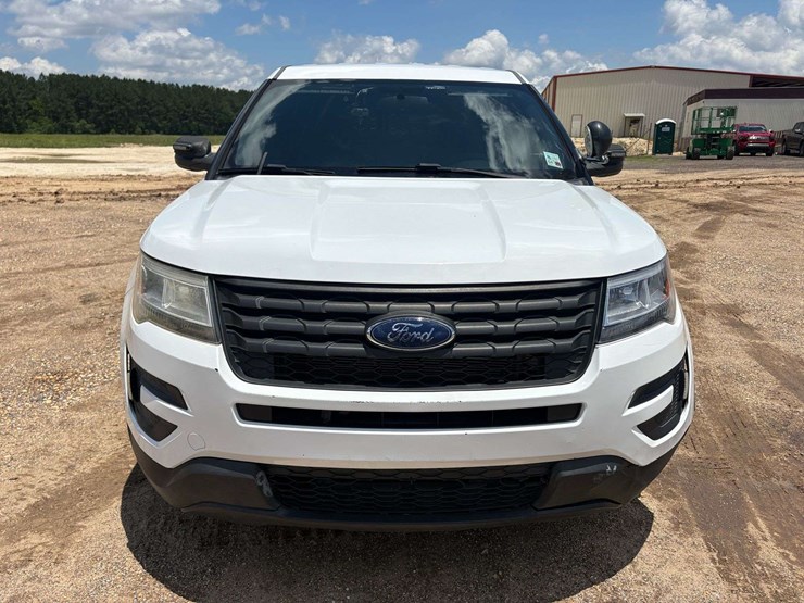2017-ford-explorer-police-interceptor-image-5