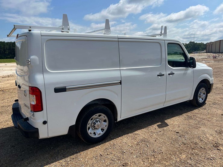 2018-utility-van-image-3