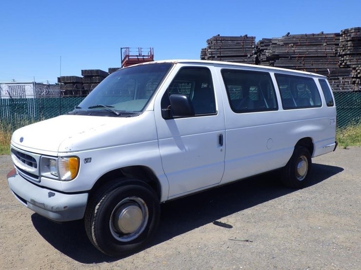 2000-ford-econoline-350-image-1