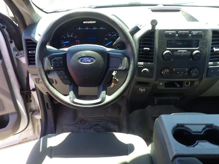 2017-ford-f350-image-7