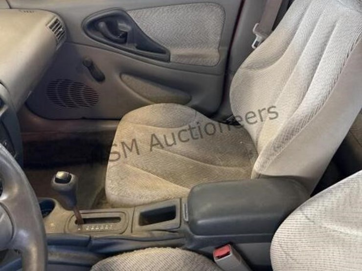 2001-chevrolet-cavalier-sdn-image-20