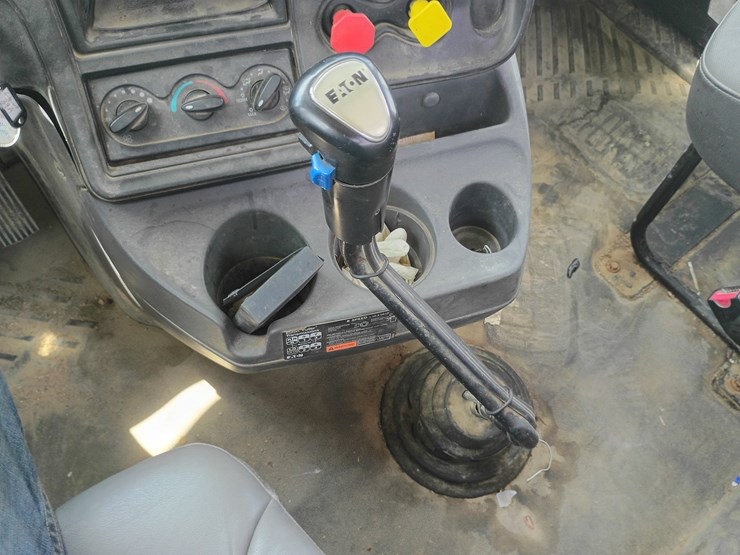 2016-international-prostar-image-55