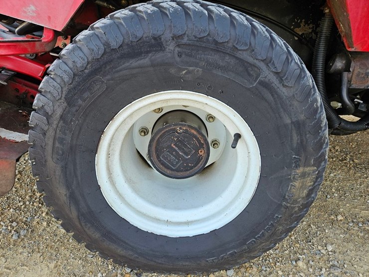toro-groundsmaster-4000d-image-19