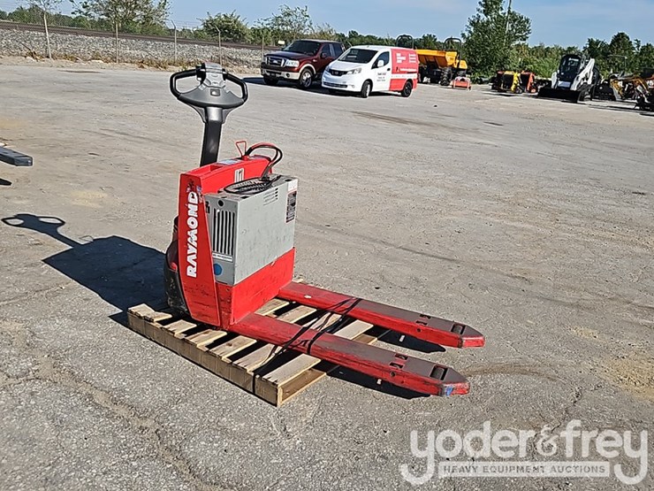 2014-raymond-102tf45l-image-6