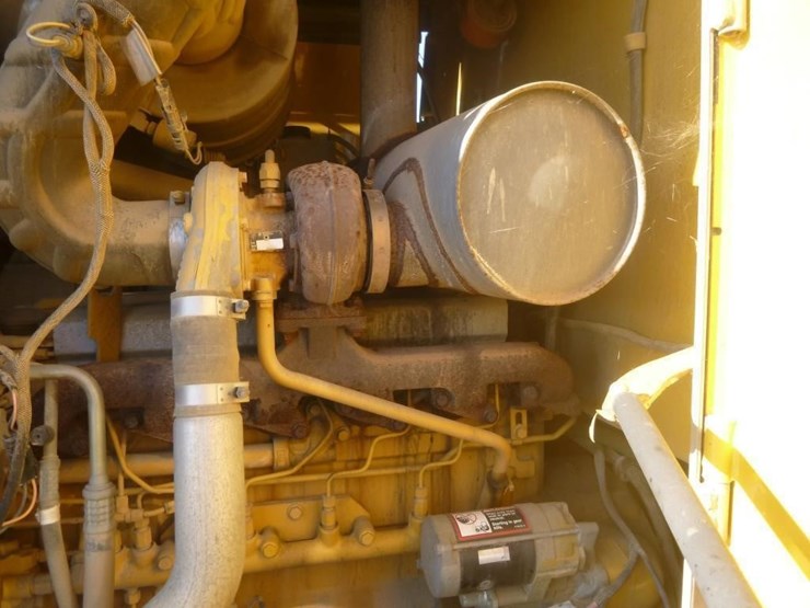 2005-deere-624j-image-32