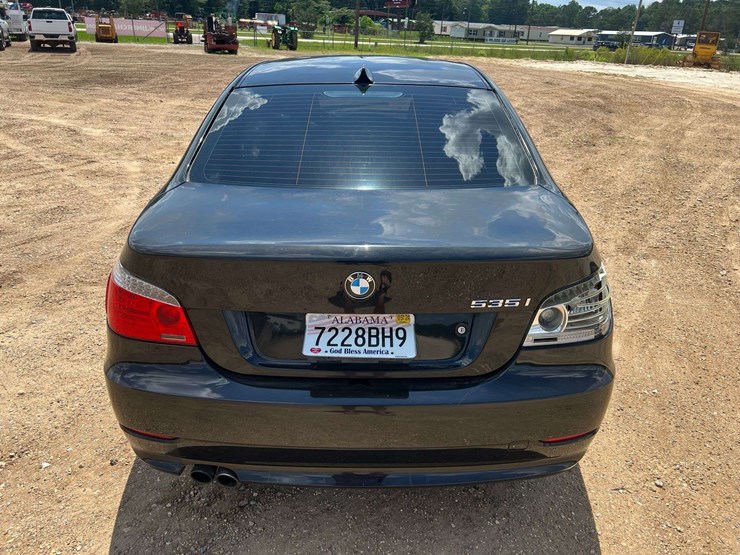 2010-bmw-535i-4-door-sedan-(171,524-miles)-image-6