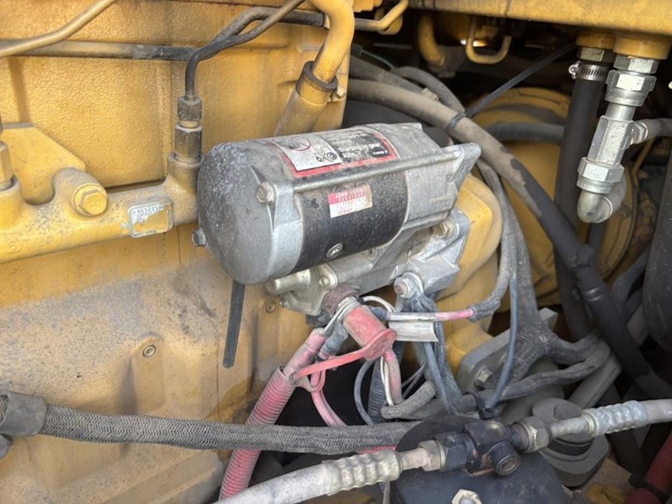 2005-deere-624j-image-59