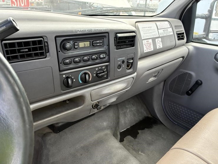 2000-ford-f350-sd-image-18