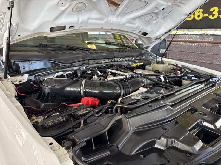 2019-ford-f350-image-14