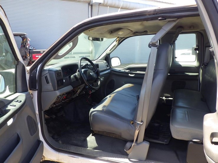 2003-ford-f250-image-5