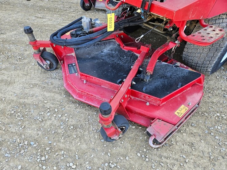 #5030-•-toro-ground-master-4000d-4x4-wide-area-mower-image-9