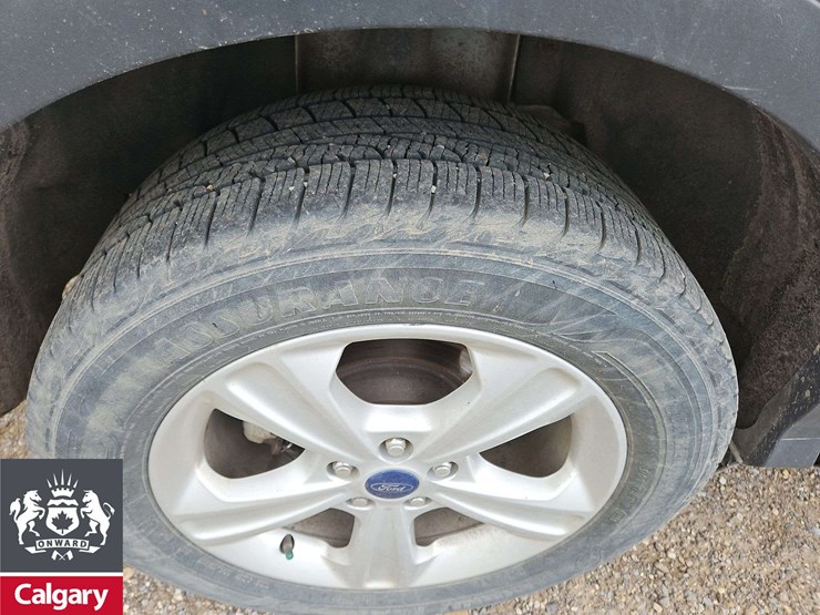 2016-ford-escape-image-11