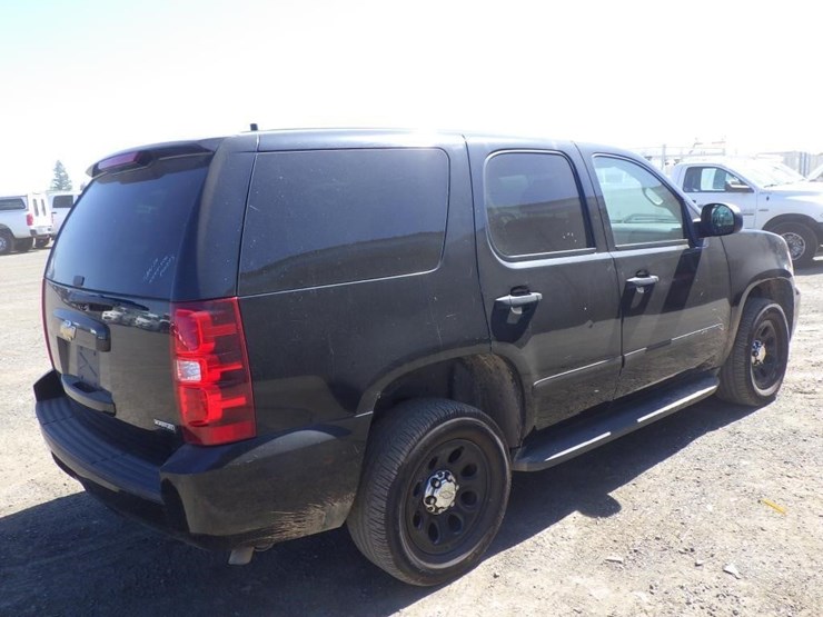 2008-chevrolet-tahoe-image-3