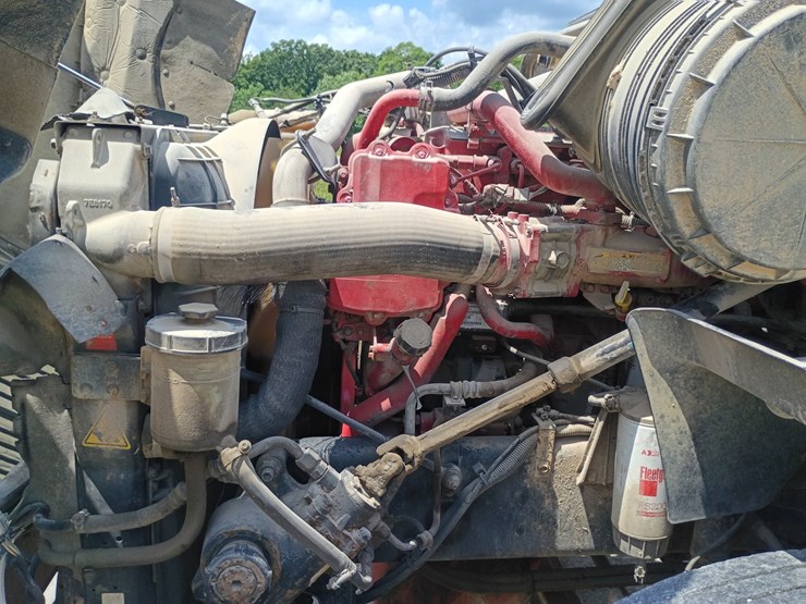 2016-international-prostar-image-18