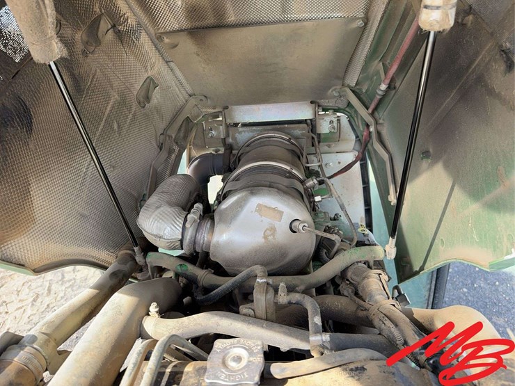 2023-john-deere-5075gn-image-26
