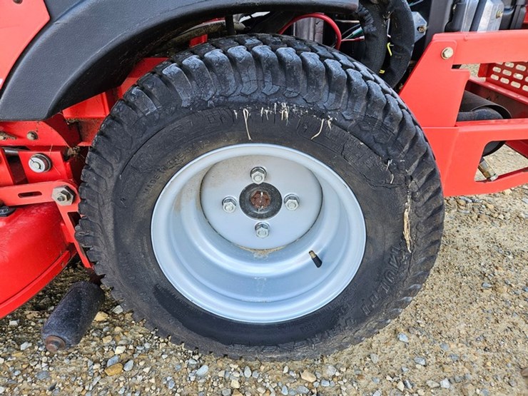 #5090-•-simplicity-zero-turn-mower-image-12