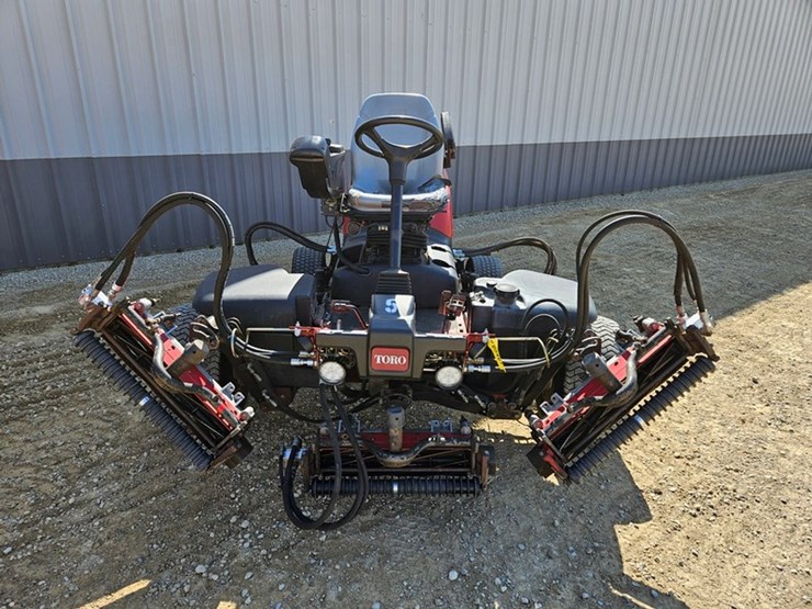 toro-reelmaster-5210-image-38