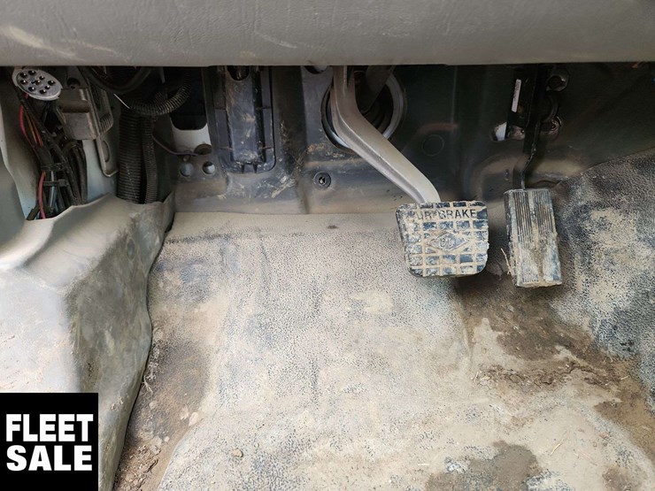2007-ford-f750-image-27