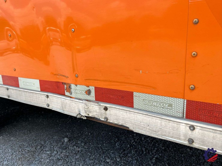 2016-sure-trac-t/a-enclosed-landscaping-tag-trailer-image-44