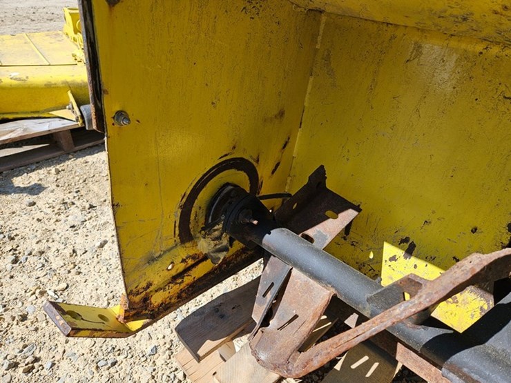 john-deere-48-image-9