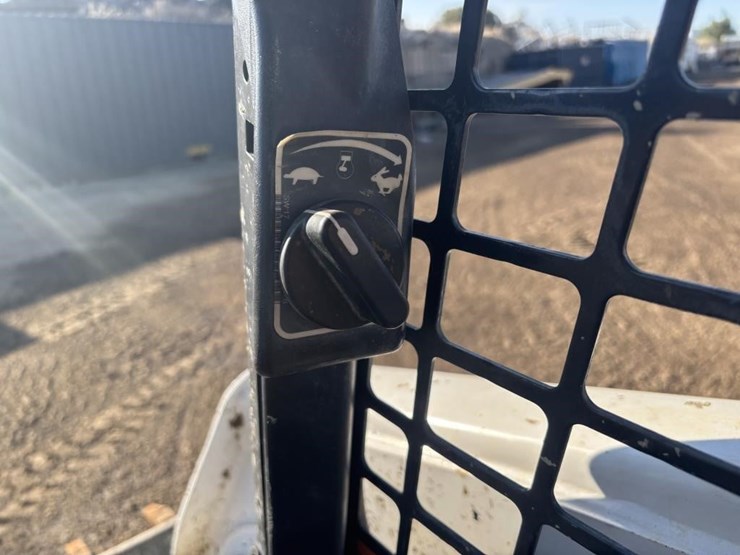 2018-bobcat-t770-image-22