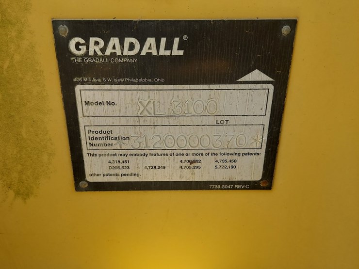 2016-gradall-xl3100-iv-image-25