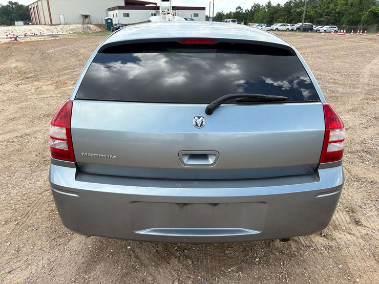 2007-dodge-magnum-4-door-wagon-(119,840-miles)-image-6