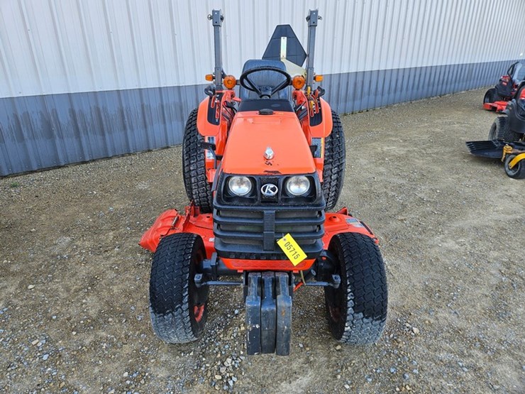 kubota-b7800hst-image-8